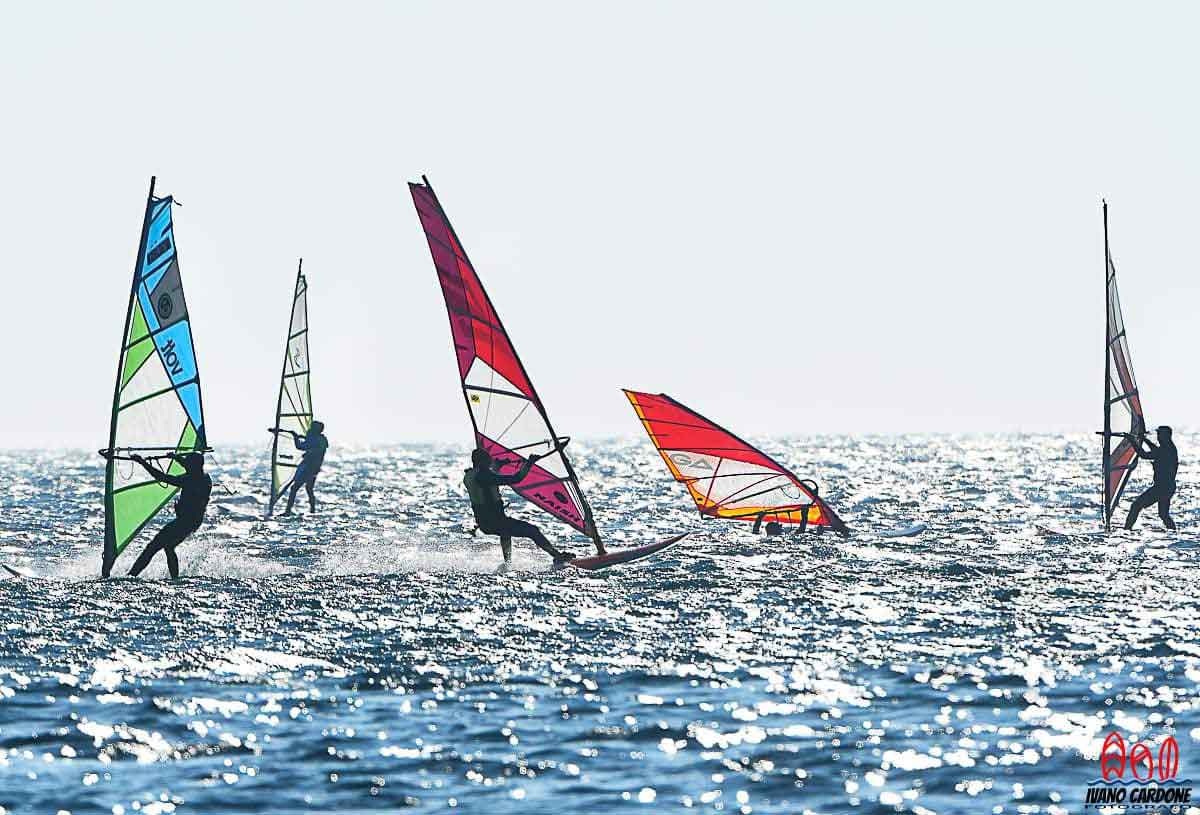 windsurf_al_tramontana_voltri_surf