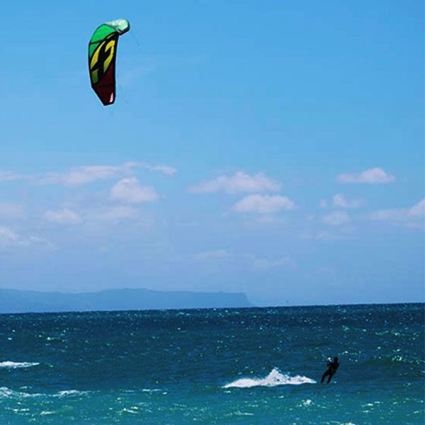 kitesurf_tramontan_voltri_surf